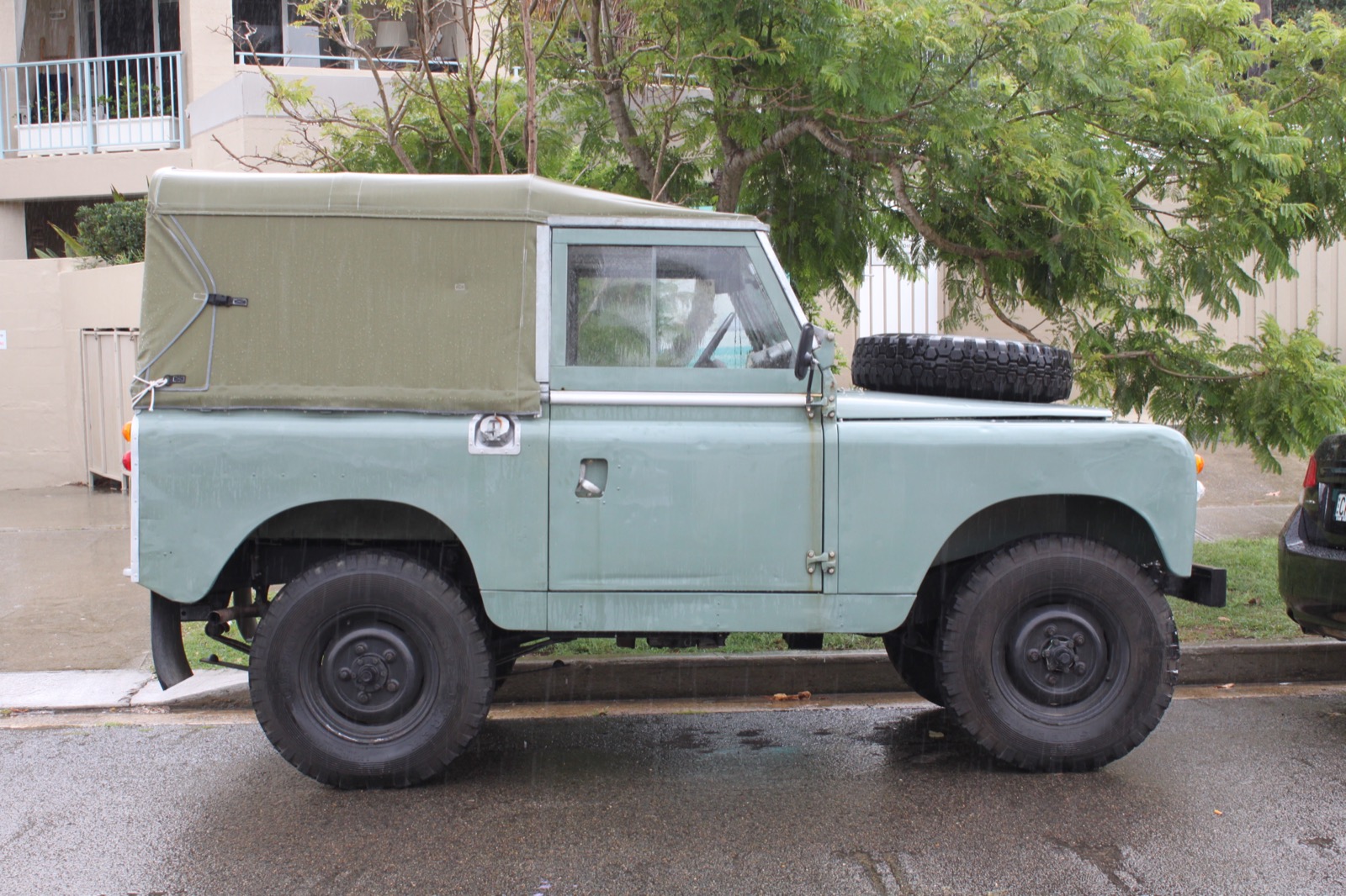 Land Rover 88-inch short wheelbase (Series IIA by date; Chudleigh says only 'short wheel base Landrovers')