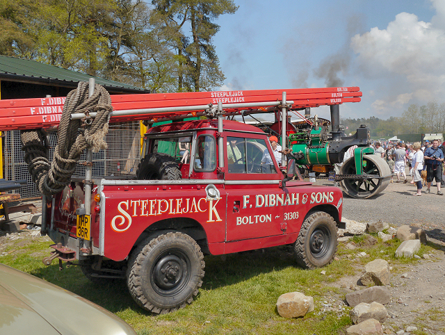 THP 36R with ladder gantry, ropes and 'F. DIBNAH & SONS' signwriting, Chipping Steam Fair, 2013